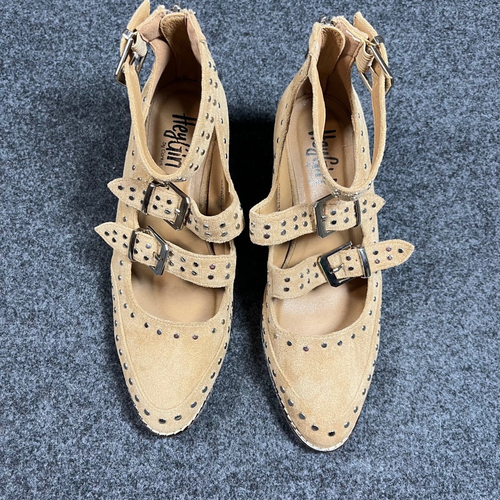 Hey Girl by Corkys Cackle Studded Mary Jane Triple Buckle Tan Heels Womens 8